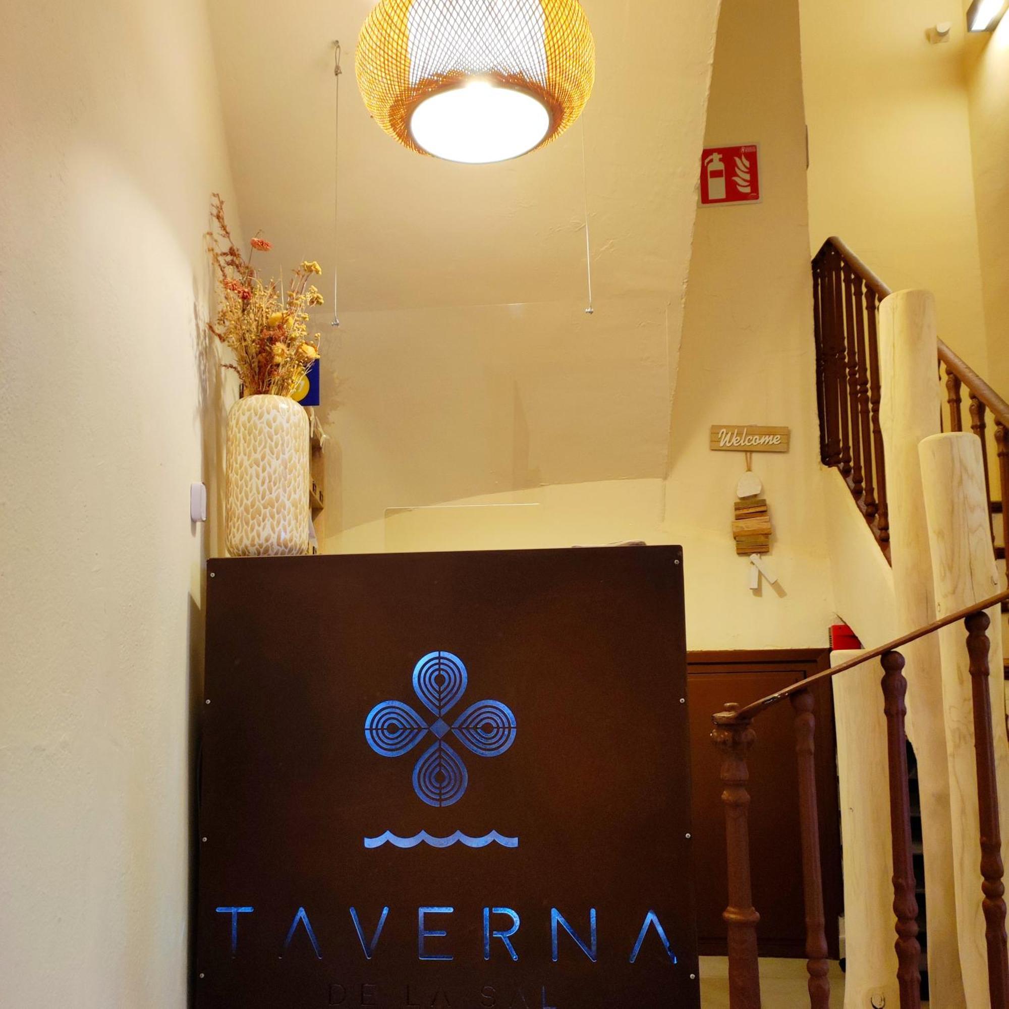 Taverna De La Sal Boutique Hotel L'Escala Exterior photo